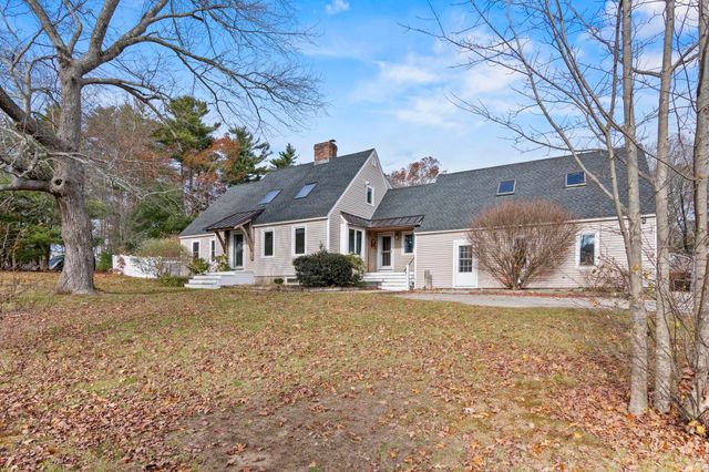 36 Downs Avenue, Greenland, NH 03840