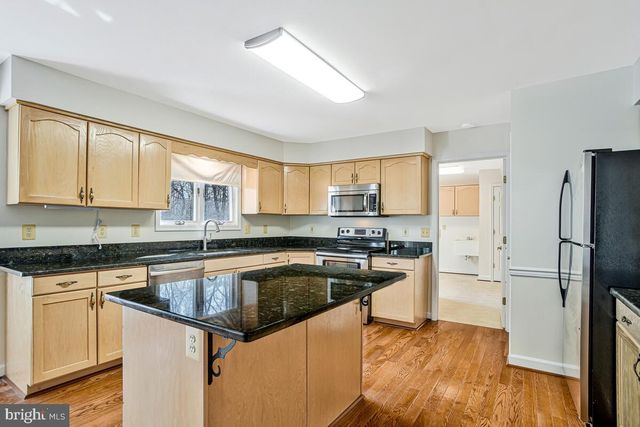 6024 SWANSON CREEK LN, Hughesville, MD 20637