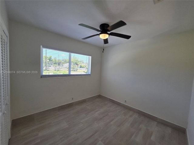 120 NE 10th Ave 3, Hallandale Beach, FL 33009