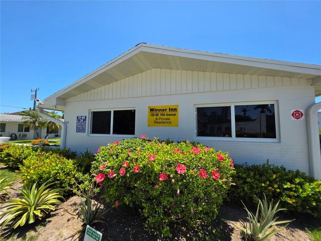 120 NE 10th Ave 3, Hallandale Beach, FL 33009