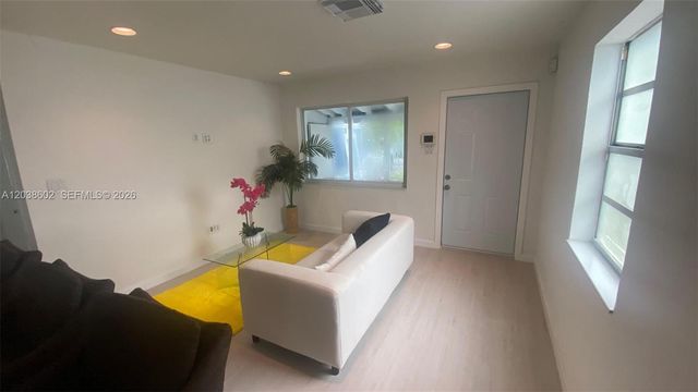 1947 Garfield Street, Hollywood, FL 33020