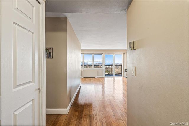 17-85 215th Street 12S, Bayside, NY 11360