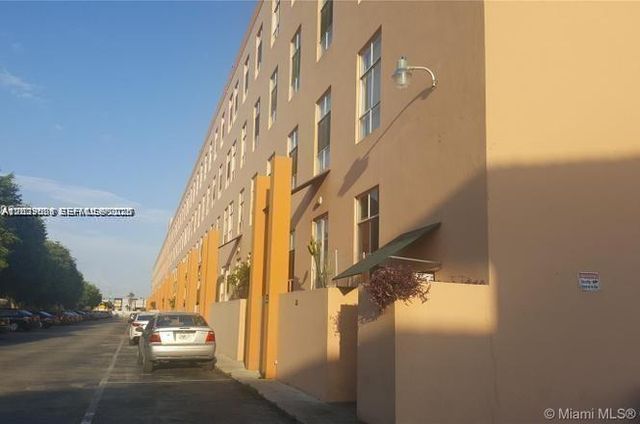 7420 W 20th Avenue 151, Hialeah, FL 33016
