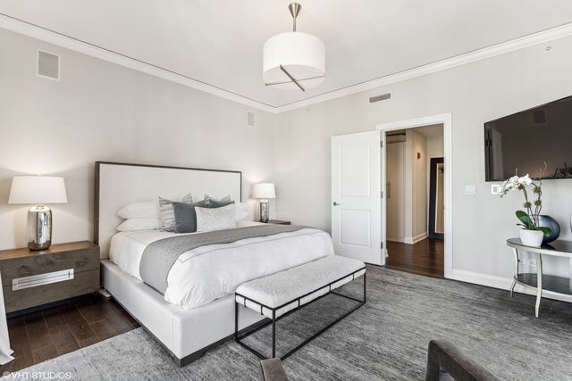 11 E Walton Street 4202, Chicago, IL 60611