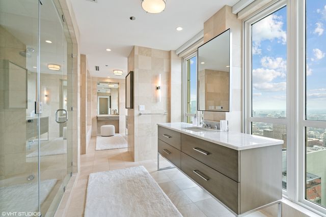 11 E Walton Street 4202, Chicago, IL 60611