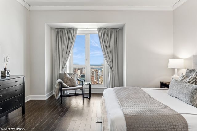 11 E Walton Street 4202, Chicago, IL 60611