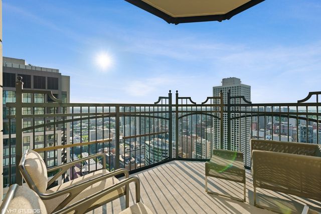 11 E Walton Street 4202, Chicago, IL 60611