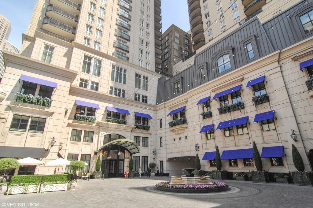 11 E Walton Street 4202, Chicago, IL 60611