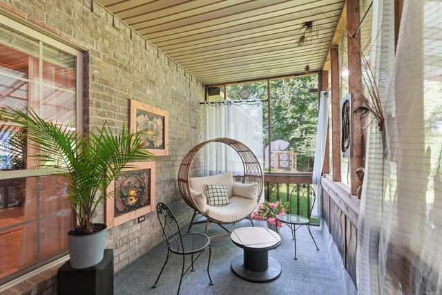 2314 Peeler Bend Rd, Benton, AR 72019