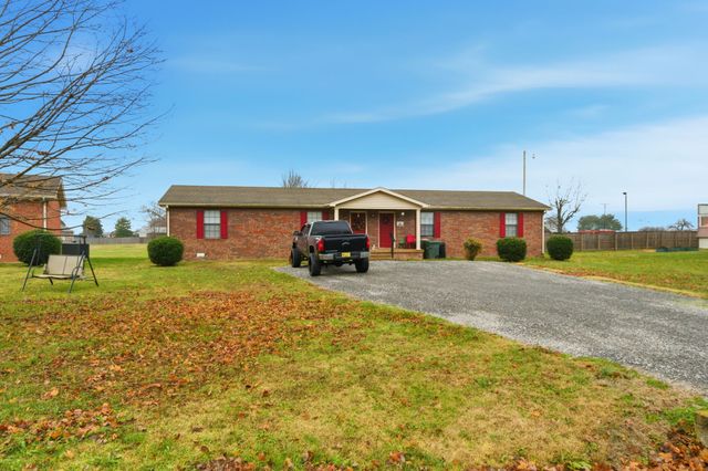 103 Gayla Ct, Portland, TN 37148