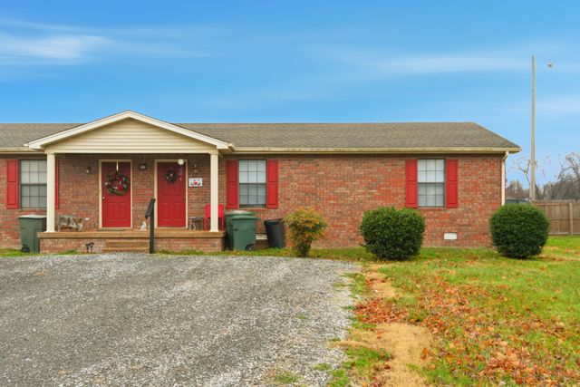 103 Gayla Ct, Portland, TN 37148