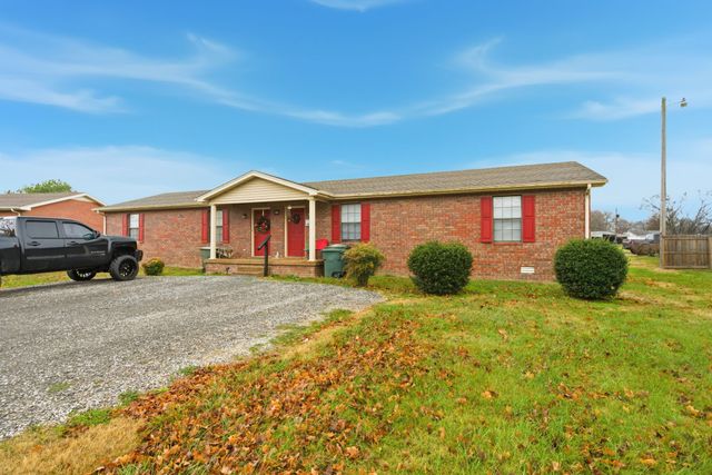 103 Gayla Ct, Portland, TN 37148