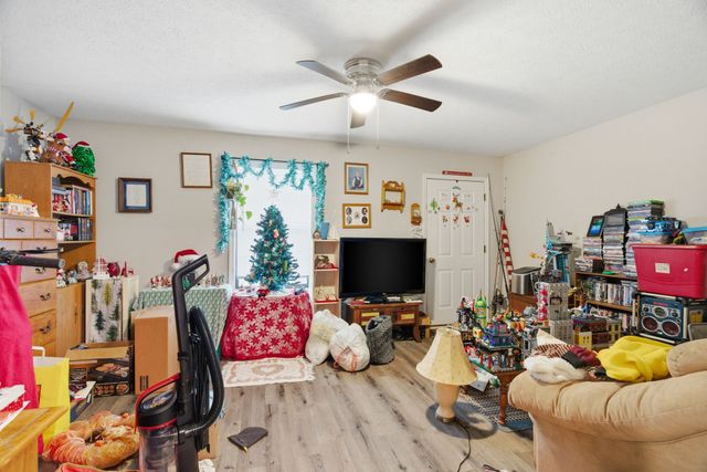 103 Gayla Ct, Portland, TN 37148