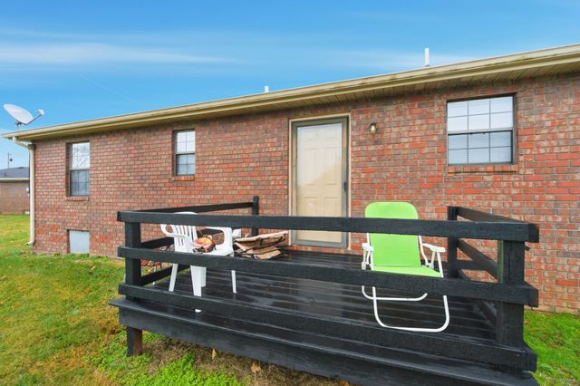 103 Gayla Ct, Portland, TN 37148