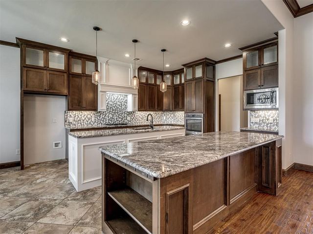 4301 Norfolk Court, Edmond, OK 73012
