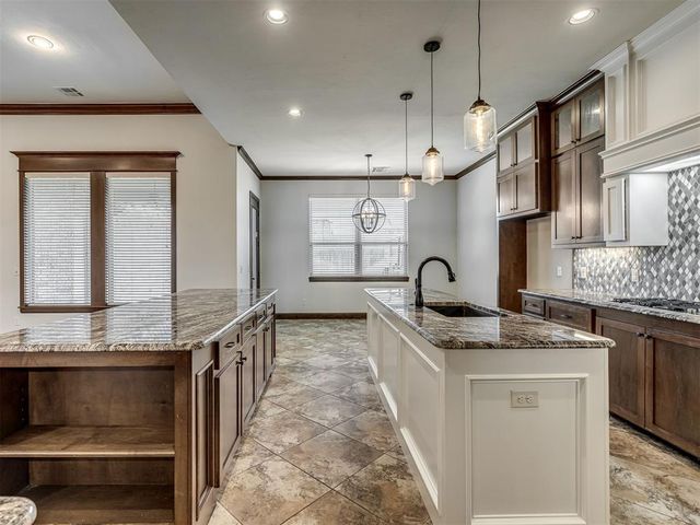 4301 Norfolk Court, Edmond, OK 73012