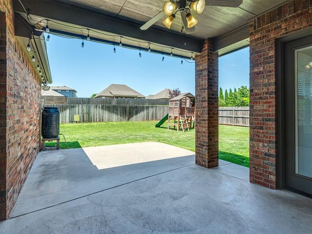 4301 Norfolk Court, Edmond, OK 73012