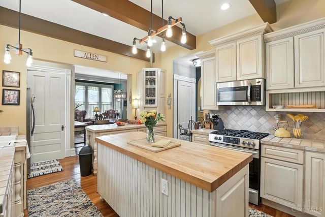 2344 Norwood Avenue, Norwood, OH 45212