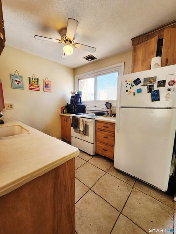 22 Anton Road A, Mansfield, CT 06268