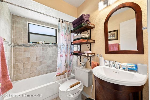 4292 Elwood Road, Spring Hill, FL 34609