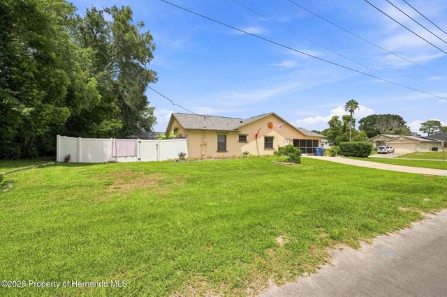 4292 Elwood Road, Spring Hill, FL 34609