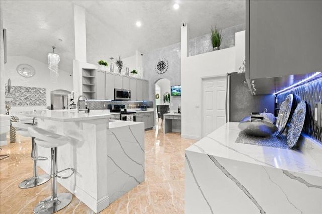 17433 Hamlin Boulevard, Loxahatchee, FL 33470