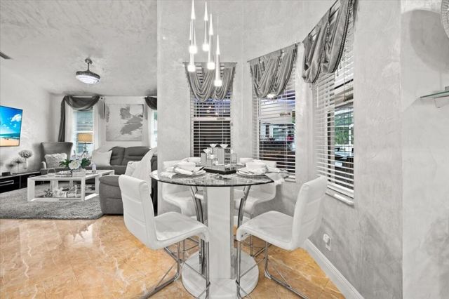 17433 Hamlin Boulevard, Loxahatchee, FL 33470