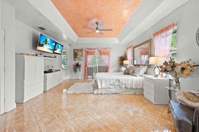 17433 Hamlin Boulevard, Loxahatchee, FL 33470