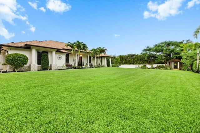 17433 Hamlin Boulevard, Loxahatchee, FL 33470