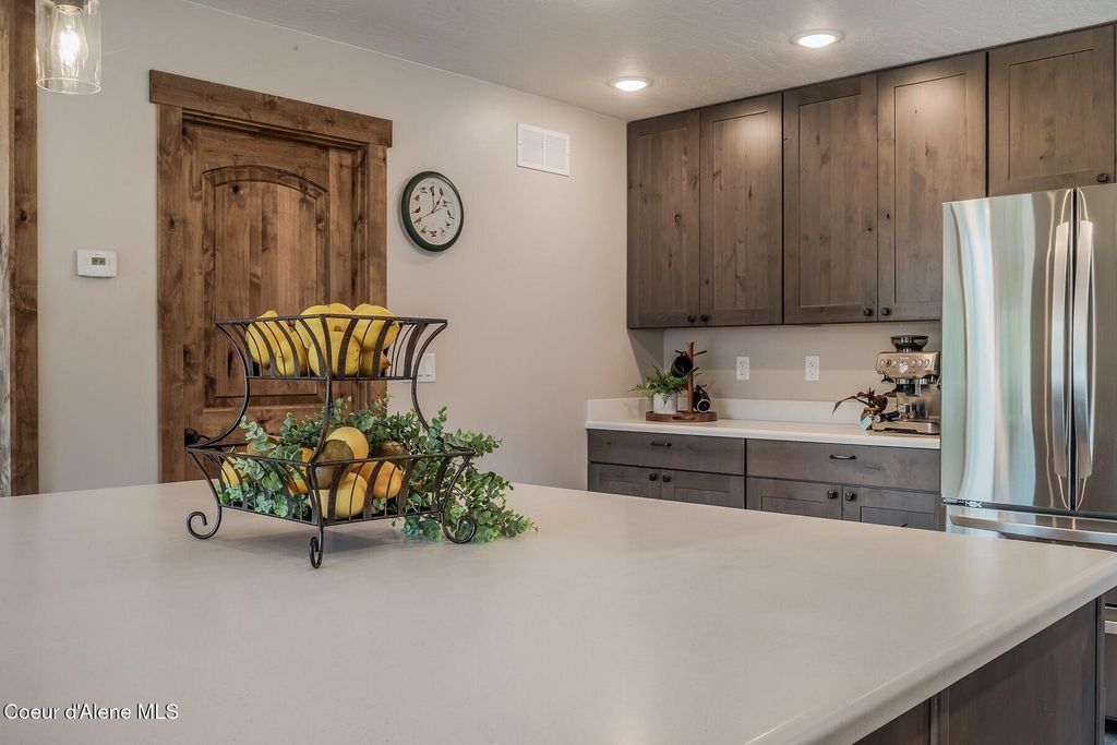 521 Magpie Lane, Sandpoint, ID 83864 photo 16