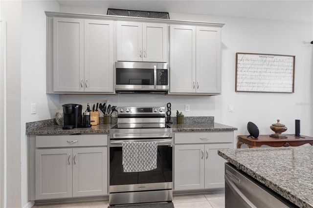 5068 LITTLE STREAM LANE, Wesley Chapel, FL 33545