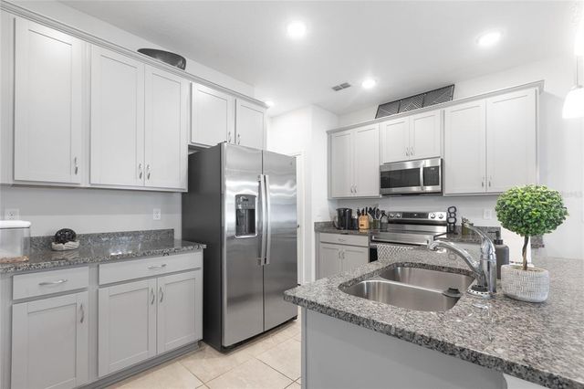 5068 LITTLE STREAM LANE, Wesley Chapel, FL 33545