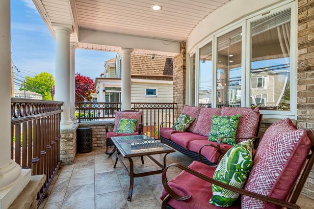 12 EAST 3RD ST, Bayonne, NJ 07002