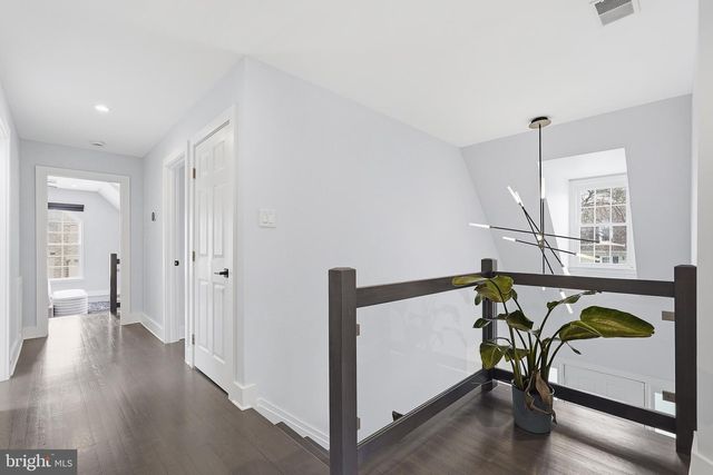 207 UPSHIRE CIR, Gaithersburg, MD 20878