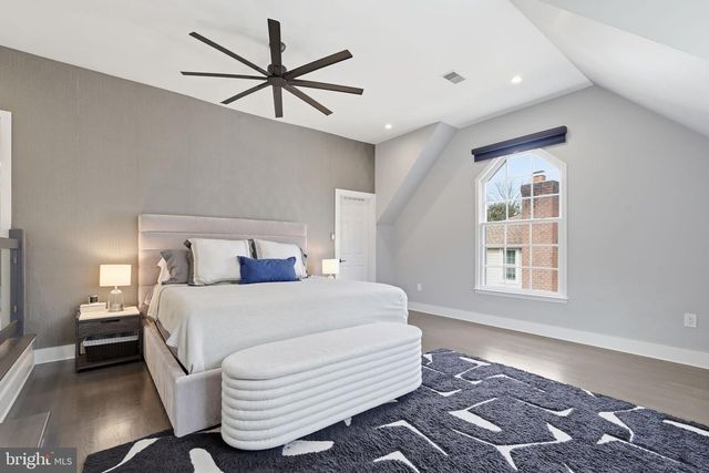 207 UPSHIRE CIR, Gaithersburg, MD 20878