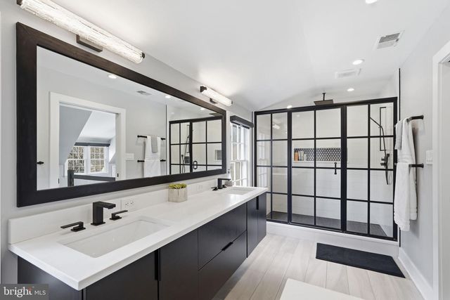 207 UPSHIRE CIR, Gaithersburg, MD 20878