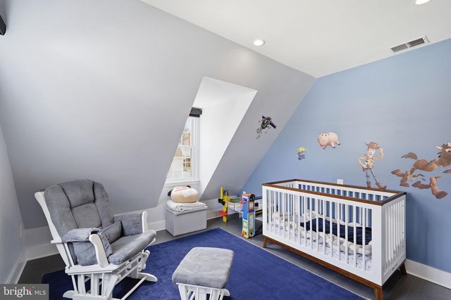 207 UPSHIRE CIR, Gaithersburg, MD 20878