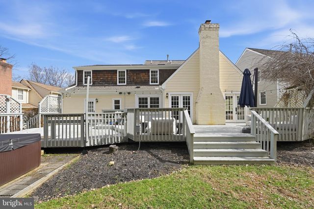 207 UPSHIRE CIR, Gaithersburg, MD 20878