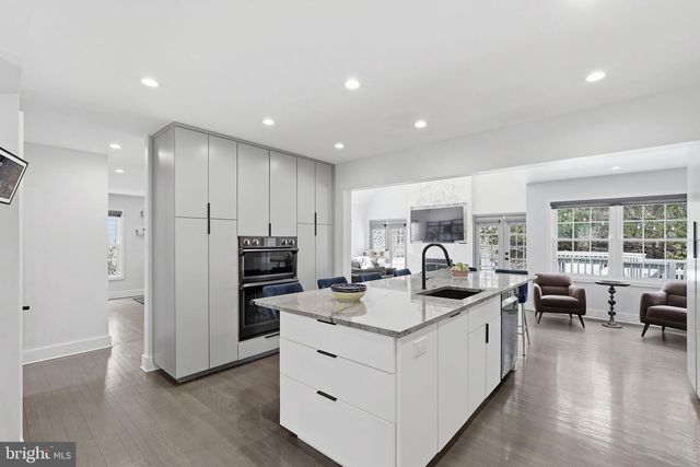 207 UPSHIRE CIR, Gaithersburg, MD 20878