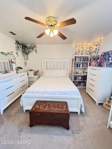 9740 E McAndrew Court, Tucson, AZ 85748
