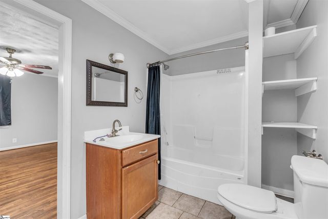 521 Perry Avenue, Greenville, SC 29611