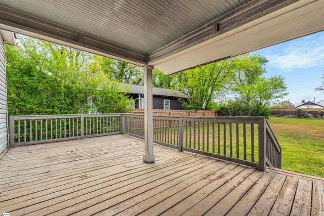 521 Perry Avenue, Greenville, SC 29611