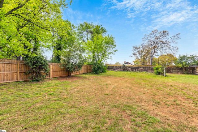 521 Perry Avenue, Greenville, SC 29611