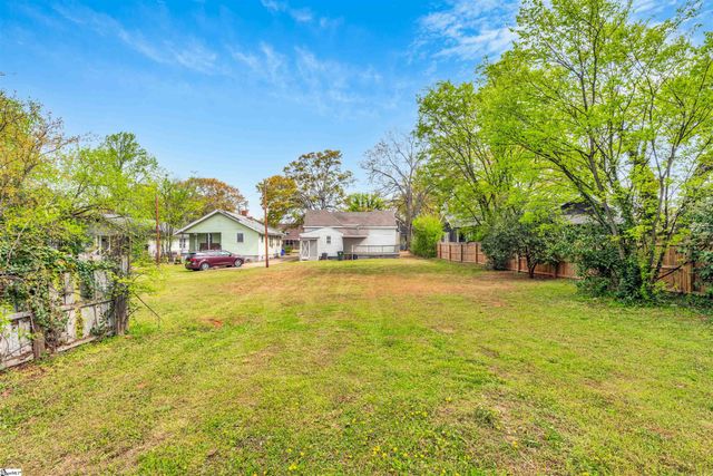 521 Perry Avenue, Greenville, SC 29611