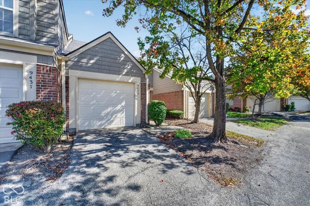 9433 Wimbledon Court, Indianapolis, IN 46250