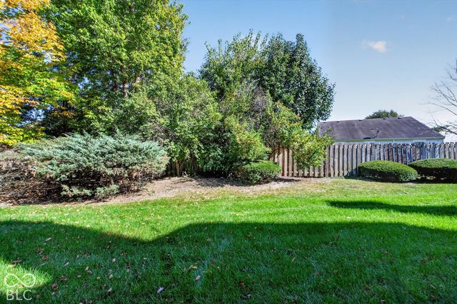 9433 Wimbledon Court, Indianapolis, IN 46250