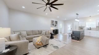 140 Jackson Forest Rd, Paris, TN 38242