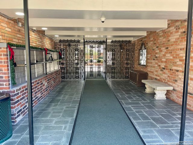 8401 N New Braunfels Ave, San Antonio, TX 78209