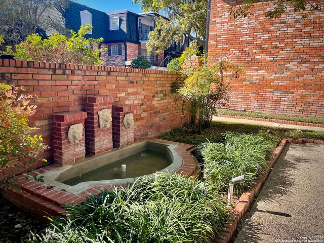 8401 N New Braunfels Ave, San Antonio, TX 78209