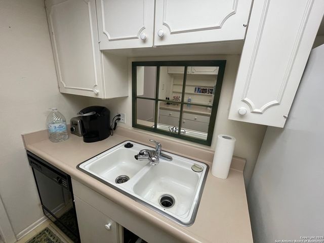 8401 N New Braunfels Ave, San Antonio, TX 78209